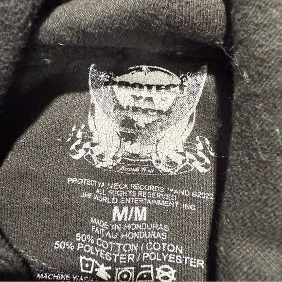 Wu-Tang Clan Black and Yellow Graphic Hoodie 1993 - Picture 8 of 12